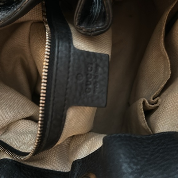 Gucci Pebbled Calfskin Medium Soho Chain Shoulder Bag Black - Picture 9 of 13